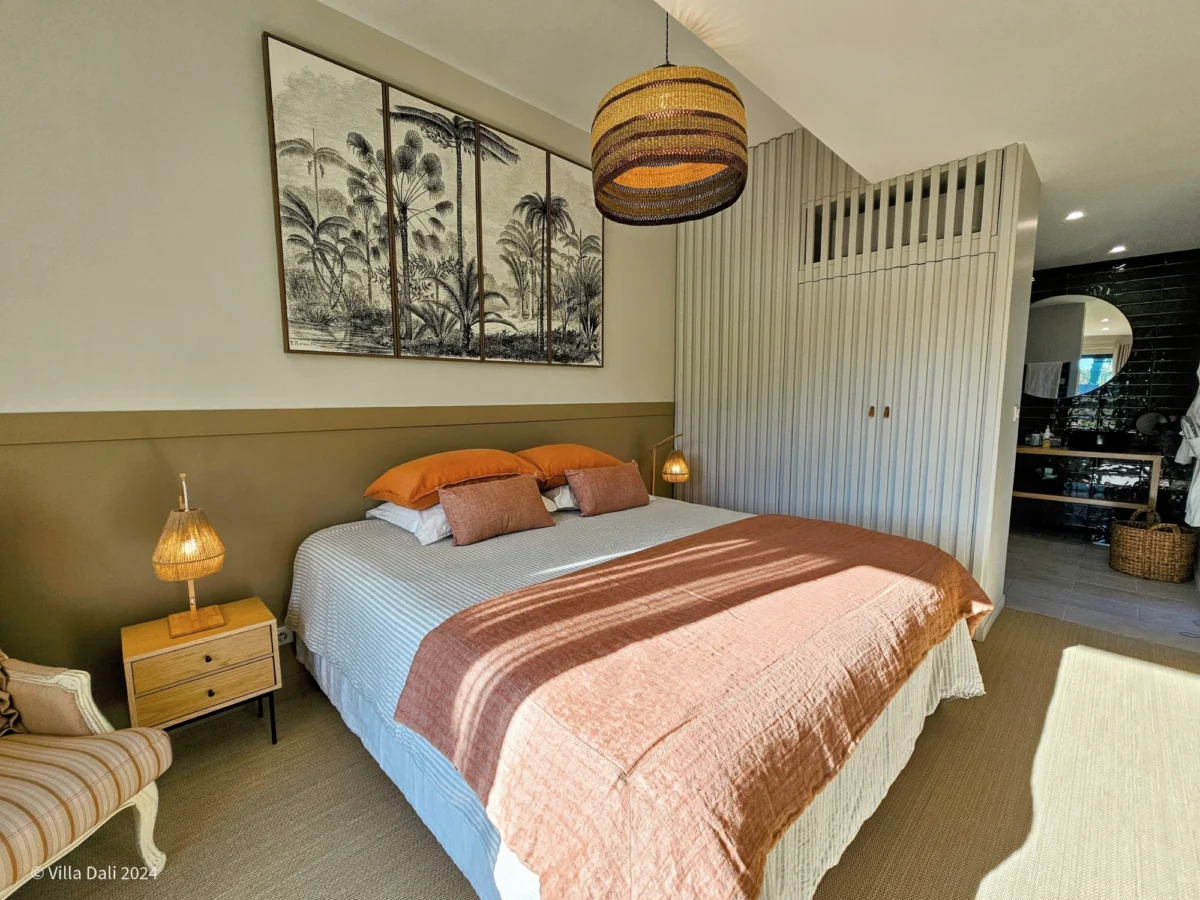 Villa Dali chambre supérieure rez-de-chaussée jardin