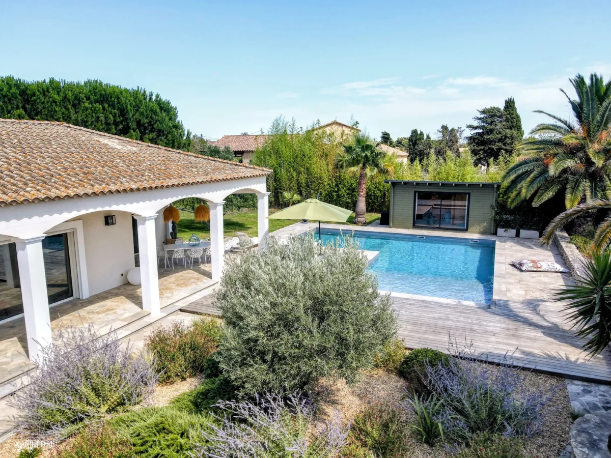 Villa Dali jardin et piscine