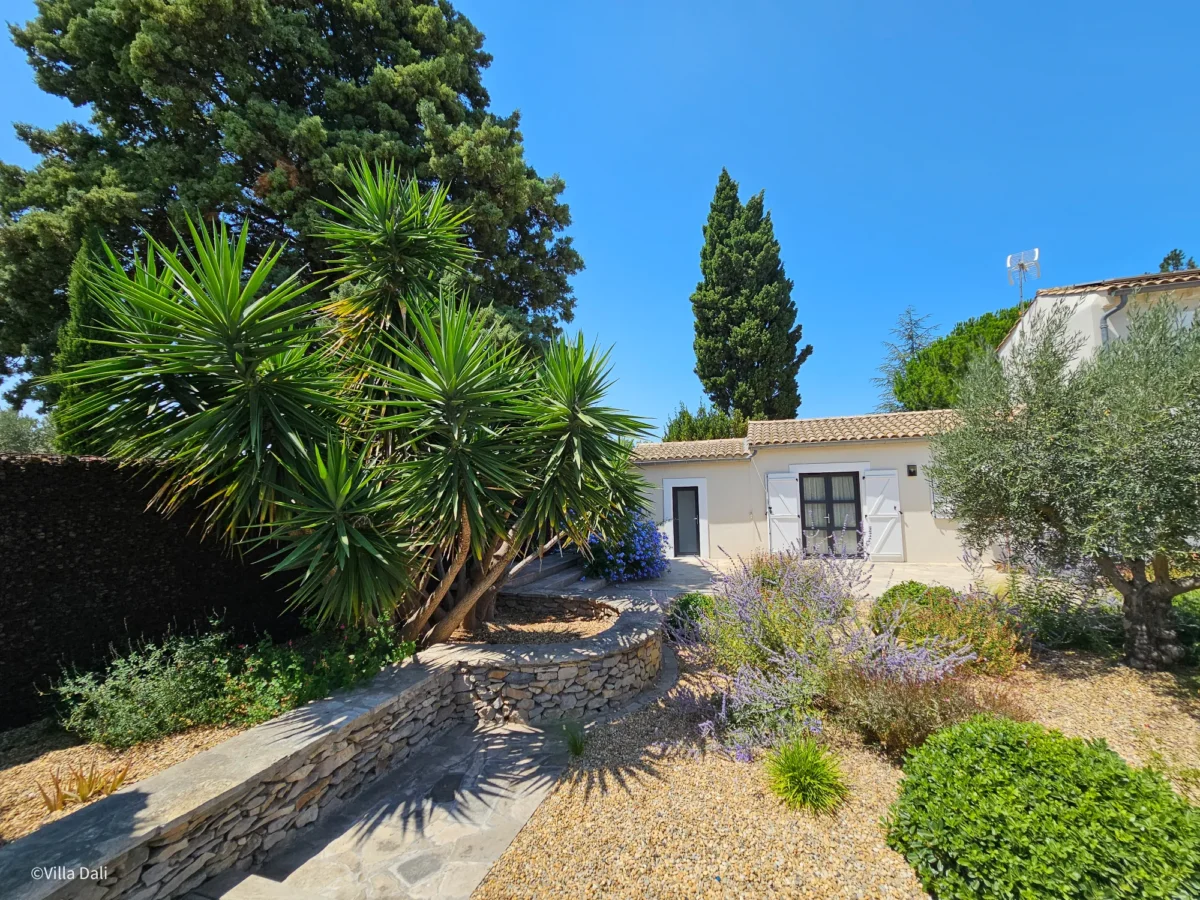 Villa Dali jardin et piscine