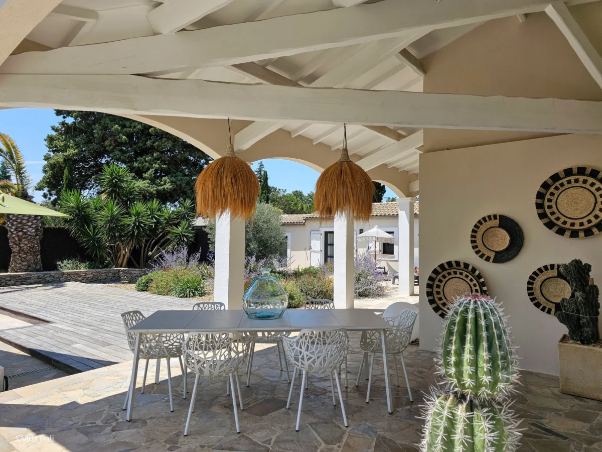 Villa Dali jardin piscine