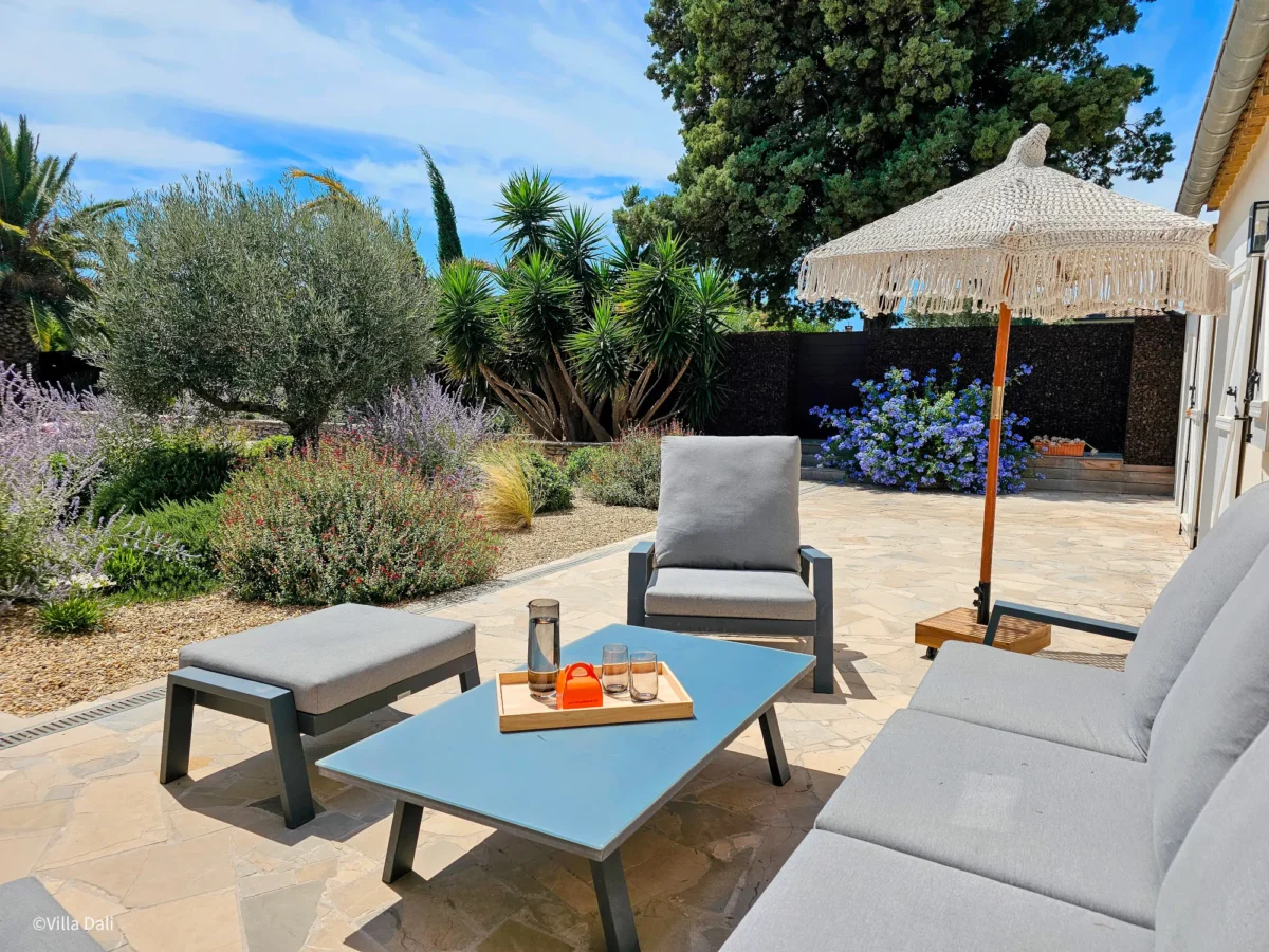 Villa Dali jardin et piscine
